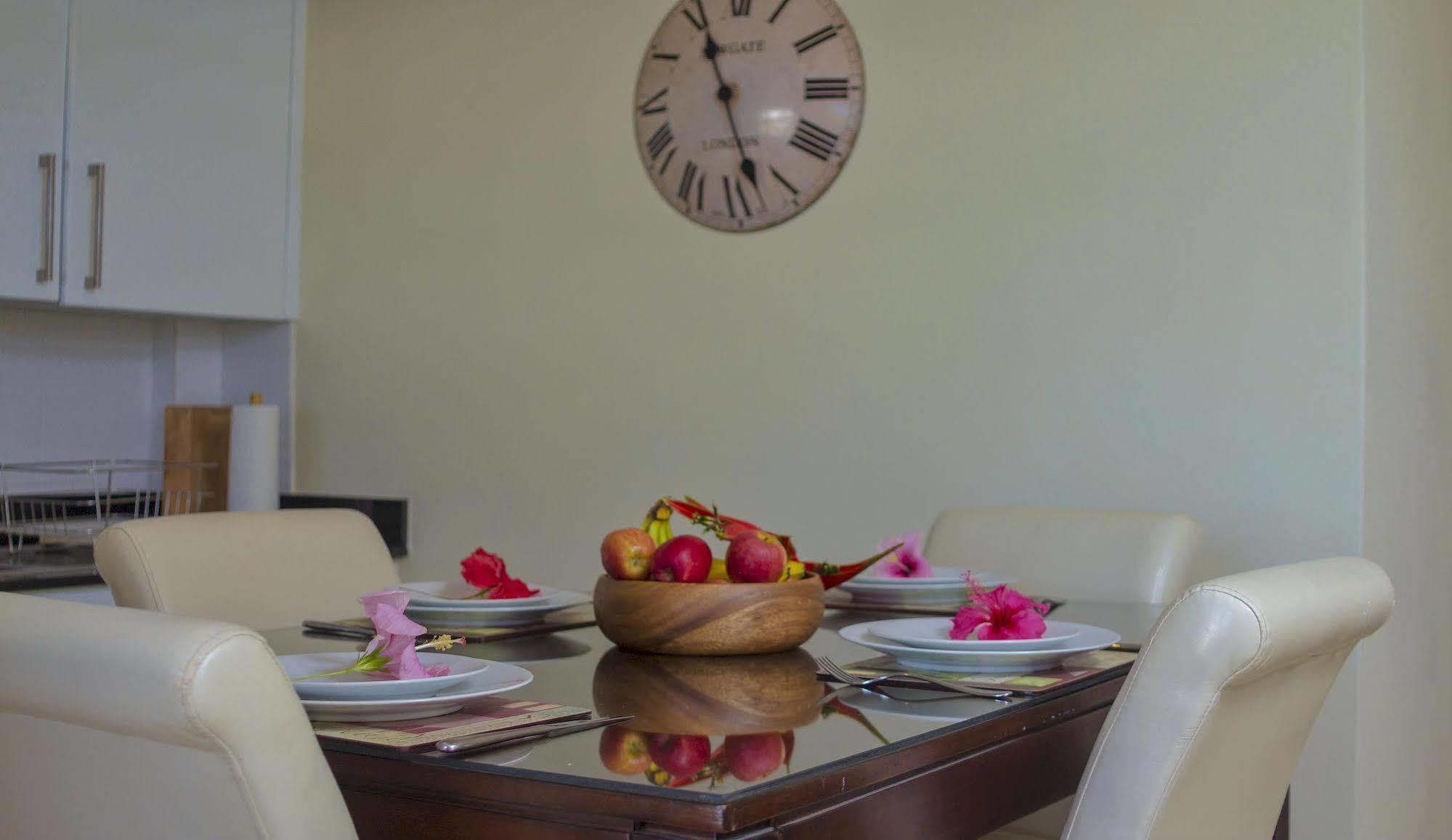 Lantana Barbados Condos เซนต์เจมส์ ภายนอก รูปภาพ
